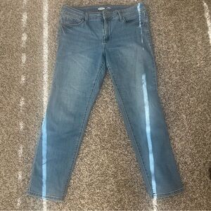 Old Navy
Slim Straight